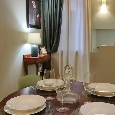 Memorable Family-friendly By Piazza San Marco Apartment