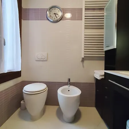Apartment Memorable Family-friendly By Piazza San Marco