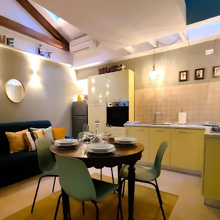 La Serenissima San Marco - Elegant 2br With Roof Terrace Apartment *