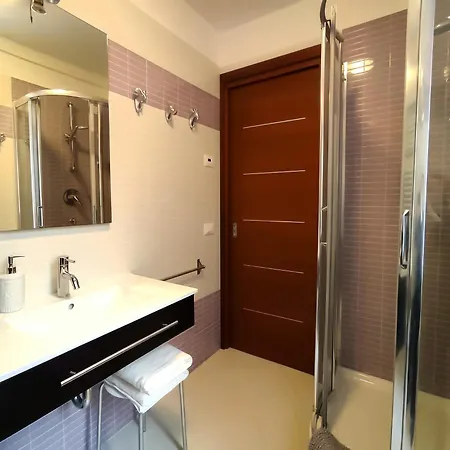 La Serenissima San Marco - Elegant 2br With Roof Terrace *