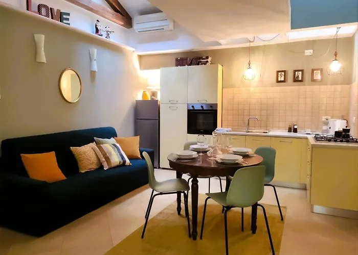 La Serenissima San Marco - Elegant 2br With Roof Terrace Apartmán