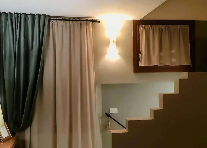 La Serenissima San Marco - Elegant 2br With Roof Terrace Apartmán