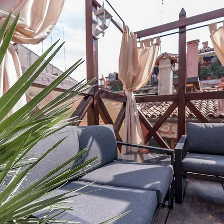 아파트 Memorable Family-friendly By Piazza San Marco